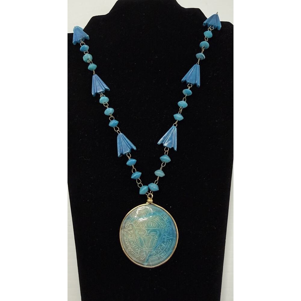 Vtg Style Aztec Carved Medallion Sun God Onyx Gold Tone Hand Wired Necklace